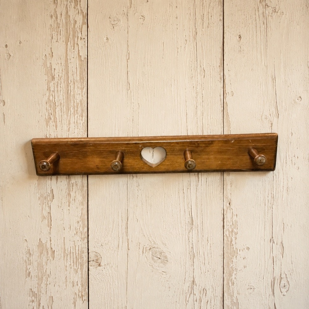 Vintage Wood Wall Peg Rack Heart Cutout 4 Hook Coat Hat Hanger Made in Mexico